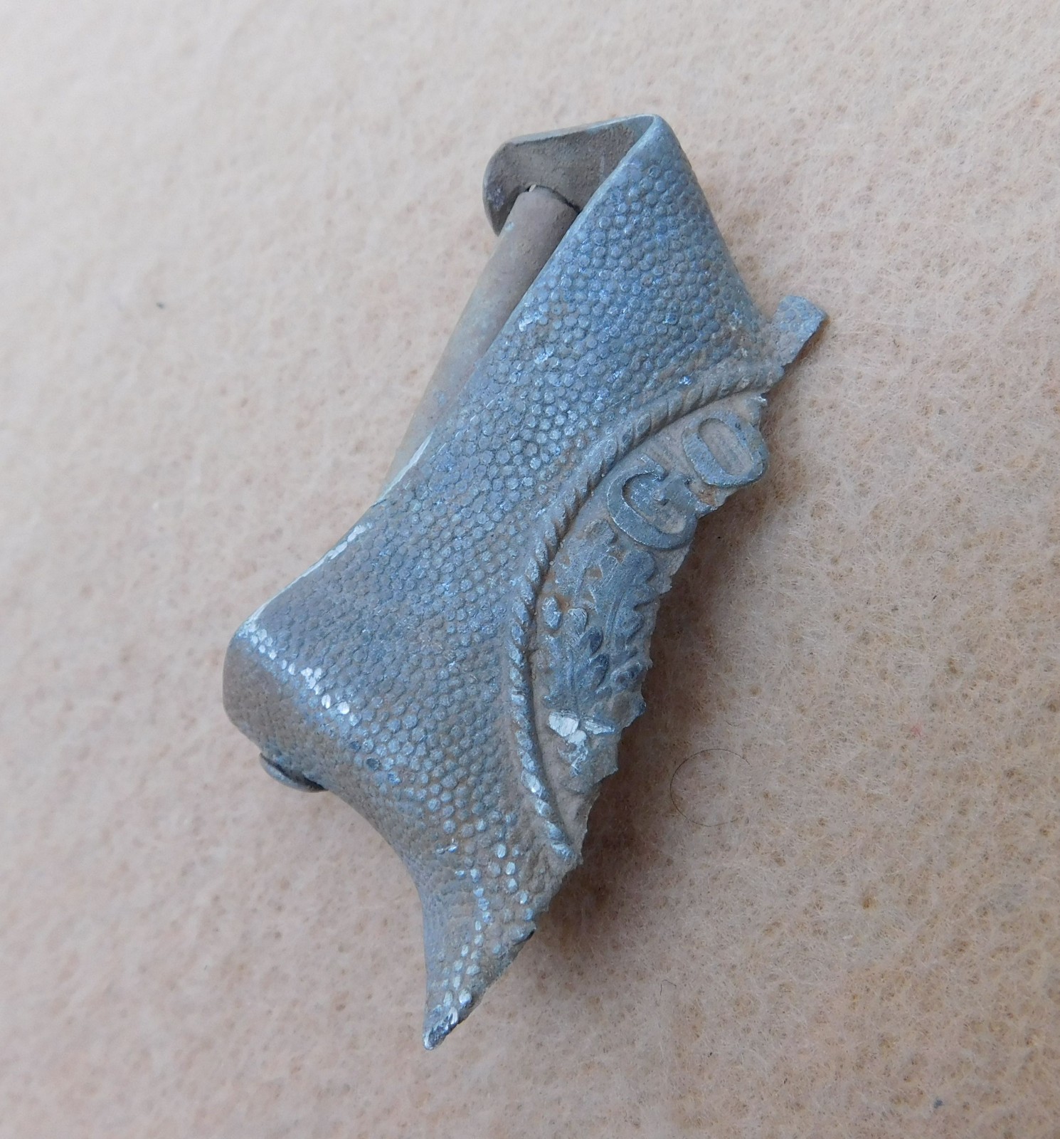 ORIGINAL WWII GERMAN ARMY BELT BUCKLE SECTION - GROUND DUG RELIC