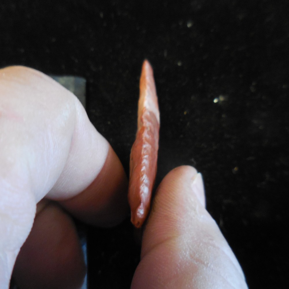 RED SERRATED DALTON POINT--CLASSIC FORM AND FLAKING