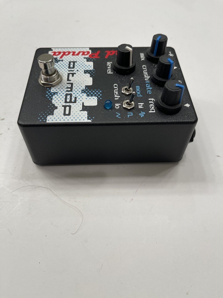 Red Panda Bitmap V1 Bitcrusher Bit Map Modulation Guitar / Bass Effect Pedal