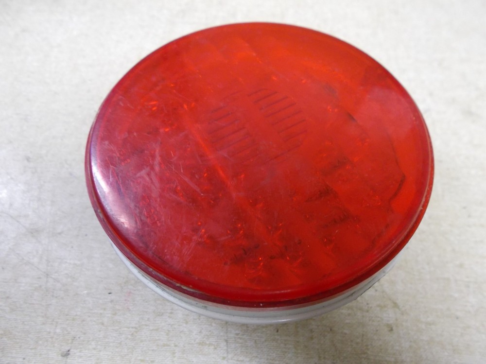 Maxxima Red Light SAE I6S2T2 Dot *FREE SHIPPING*
