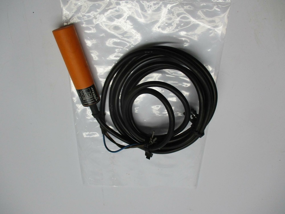 IFM ELECTRONIC IA5082 IA-3 SENSOR UNMP