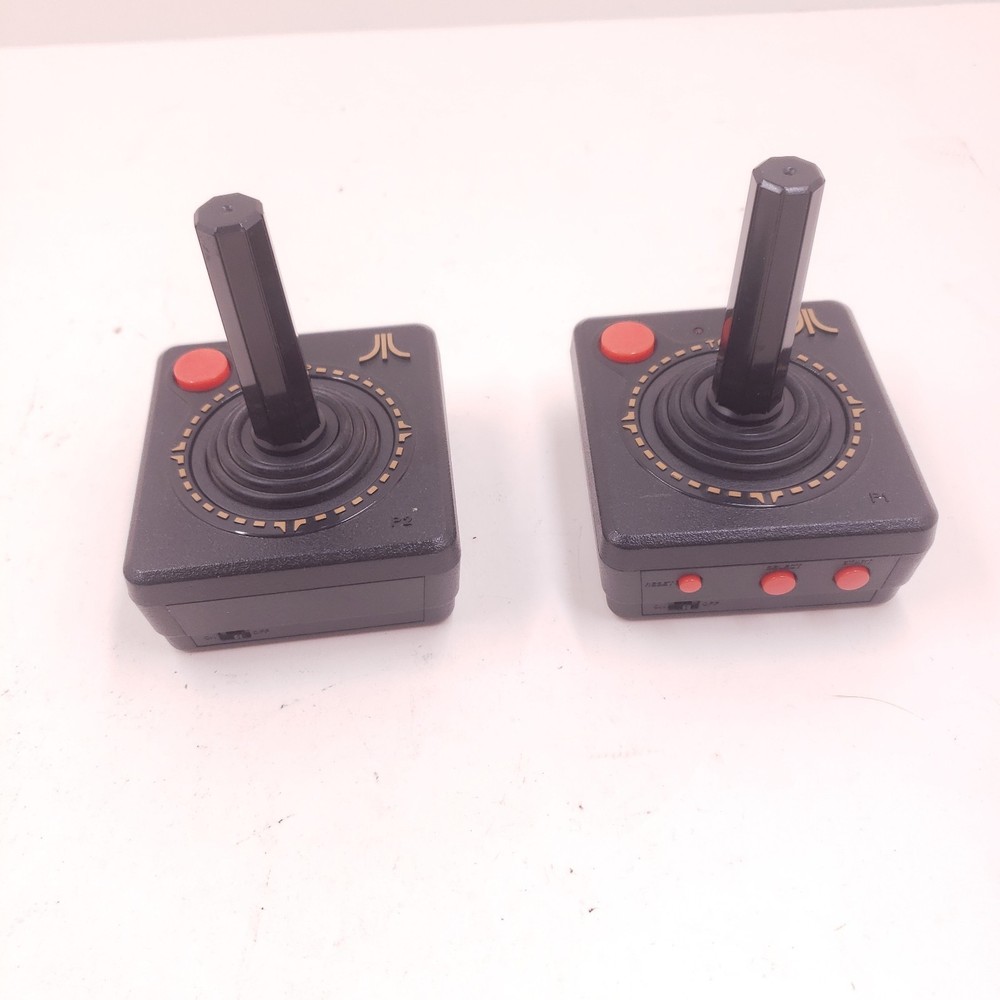 Atari Flashback With Wireless Controllers And Cords - Retro ConsoleTested D10508