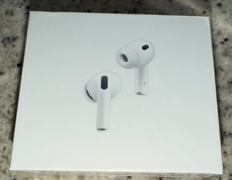 Used Pro 3rd generation Wireless In-Ear Bluetooth ActiveNoiseCancellation