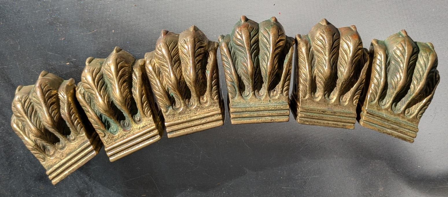 Antique/Vintage Lion Claw Feet Furniture Table Leg Foot Brass Hardware Lot of 6