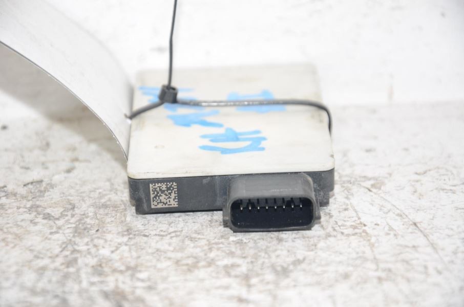 2017 CADILLAC ATS Rear Radar Side Obstacle Detection Sensor Module 842835