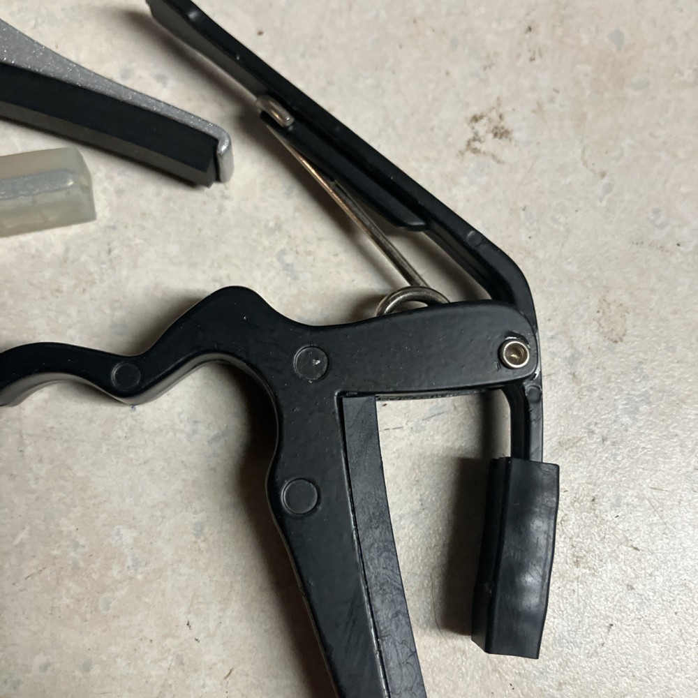 Guitar Tuner Clip and Capo’s