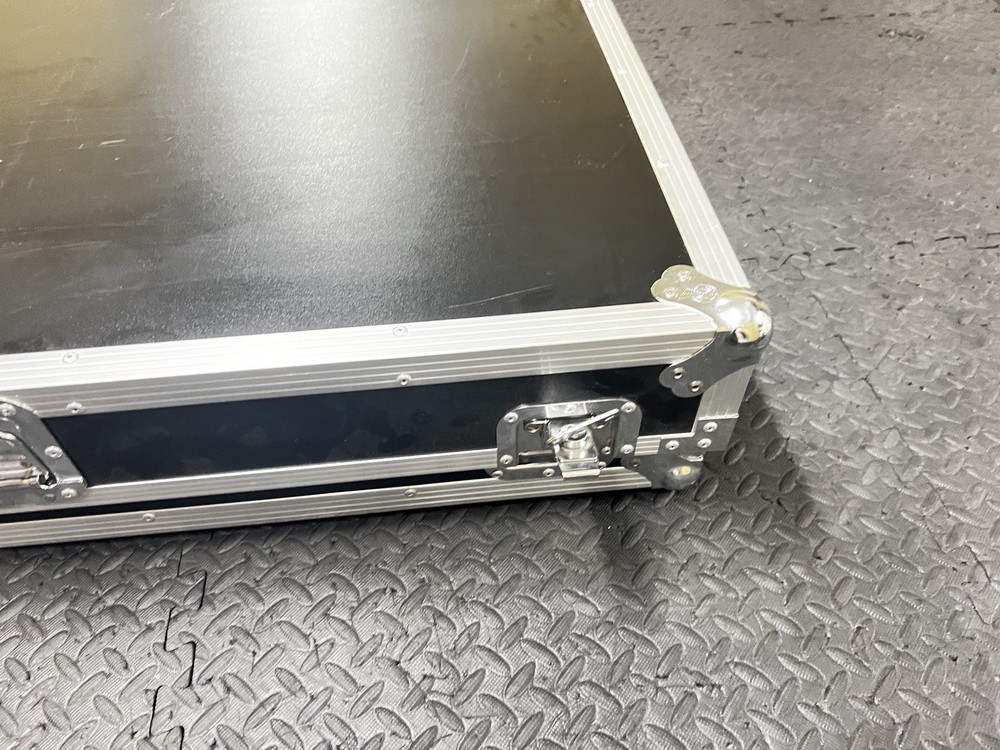 Road Ready RRMG32 Mixer Case