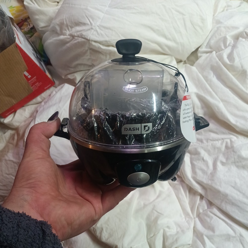 Dash Rapid Egg Cooker - 7 Egg Capacity Hard Boiled, Poached, Omelettes