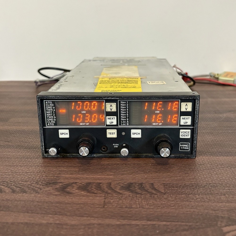 McCoy MAC 1700 NAV/COM