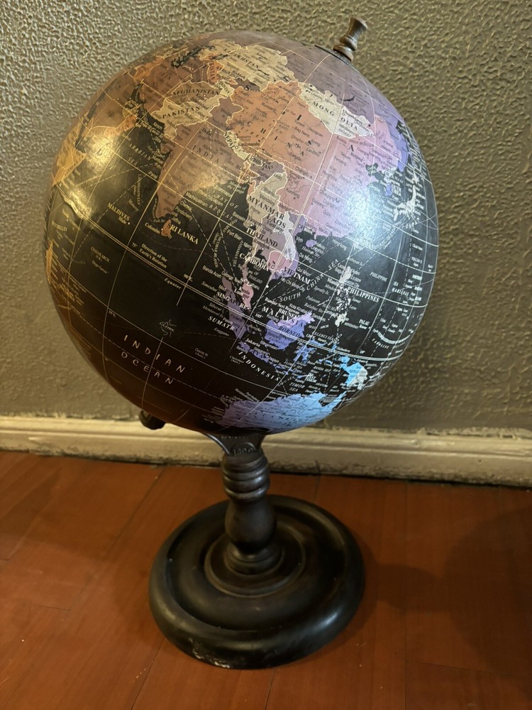Antique Style Globe William And Sons