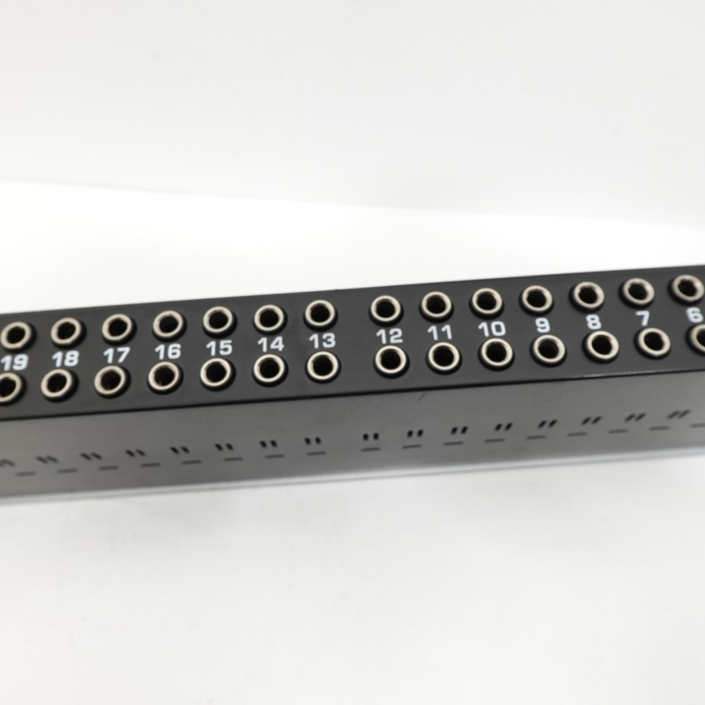 Ultrapatch Pro PX3000 3-Mods Multi-Functional 48-Point Balanced Patchbay