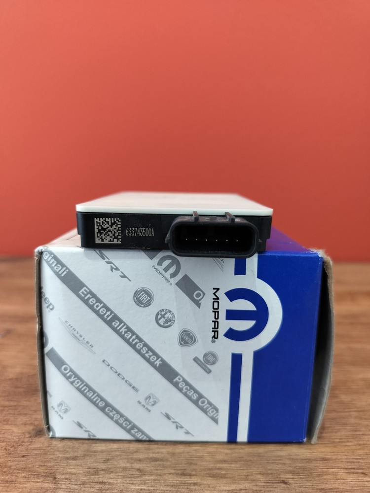 Blind Spot Detection Module - Mopar (04672786AD)