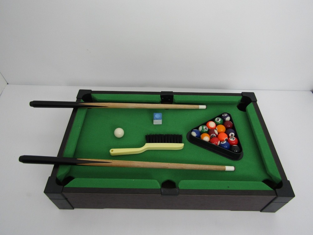 Pool table Snooker Indoor Game Compact Mini Portable Tabletop Play set
