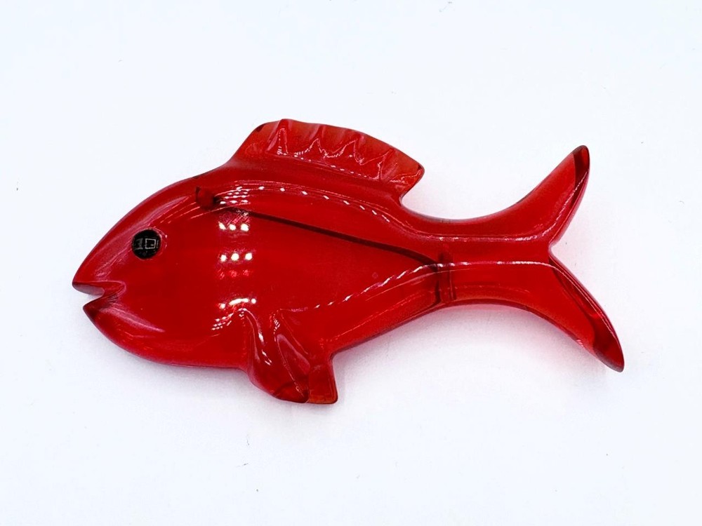 Vintage Signed Shultz Cherry Juice Bakelite Fish Pin