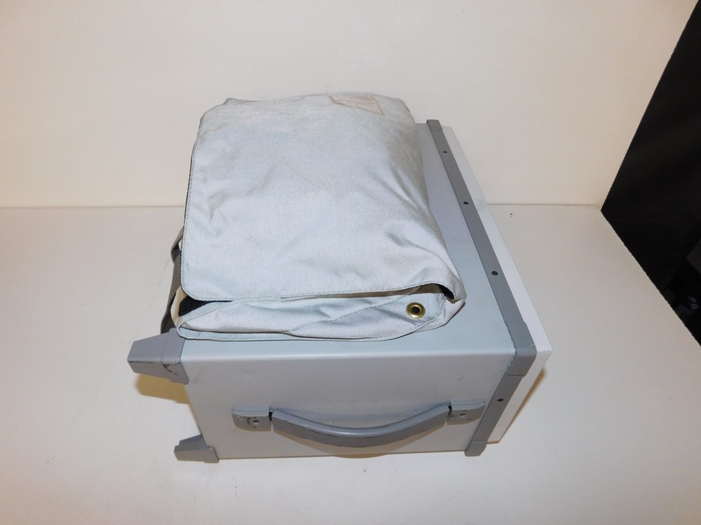 HEWLETT PACKARD 1671E LOGIC ANALYZER (QPR91)