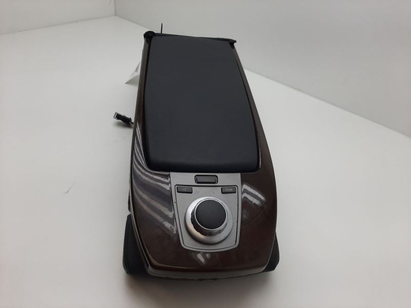 06 07 08 BMW 750Li Rear Console 52206962972