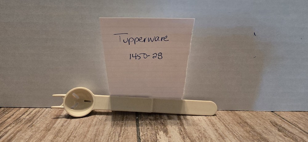 Tupperware Canister Scoop 1450-28