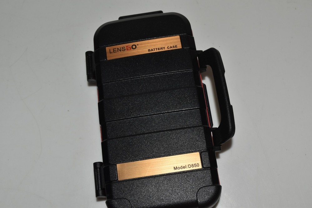 *DS* LENSGO BATTERY CASE MODEL D850 (KPQ37)