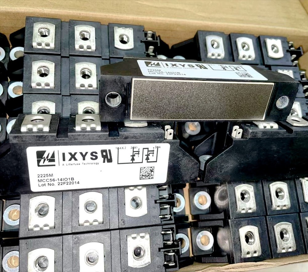 1PCS IXYS MCC56-18IO1B Thyristor Modules Thyristor/Diode Modules 800-1800V New