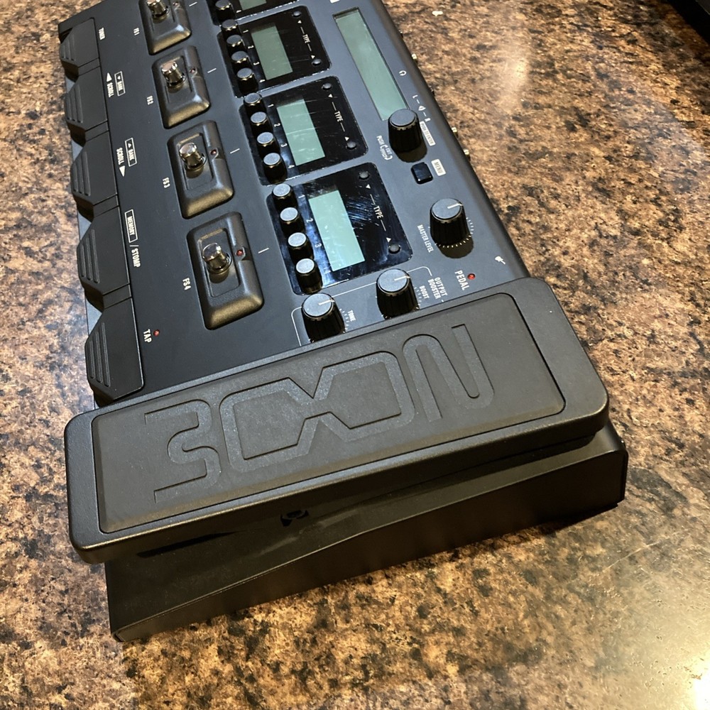 Zoom G5n Multi Effects Processor Effect Guitar FX Pedal EXCELLENT