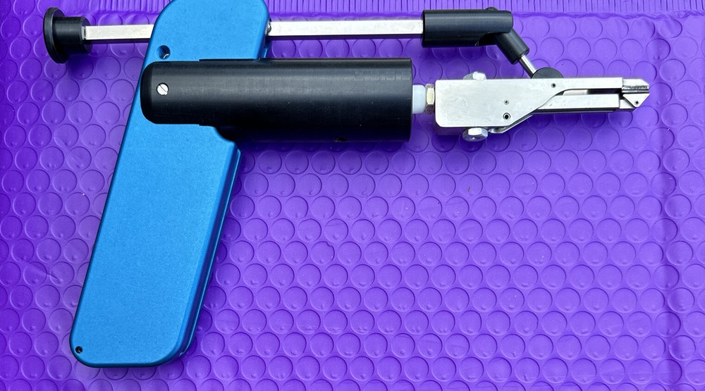 RUSSTECH RTCRT-200 1 EG24 Model E Block Retention Tool