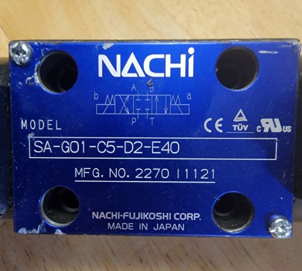 NEW Nachi SA-G01-C5-D2-E40 Directional Control Valve