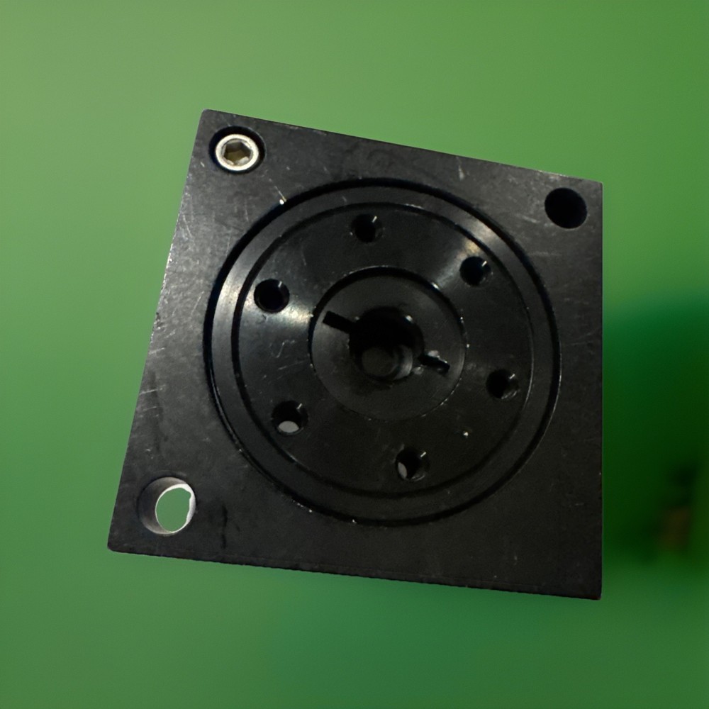 Newport RSP-1 Rotary stage