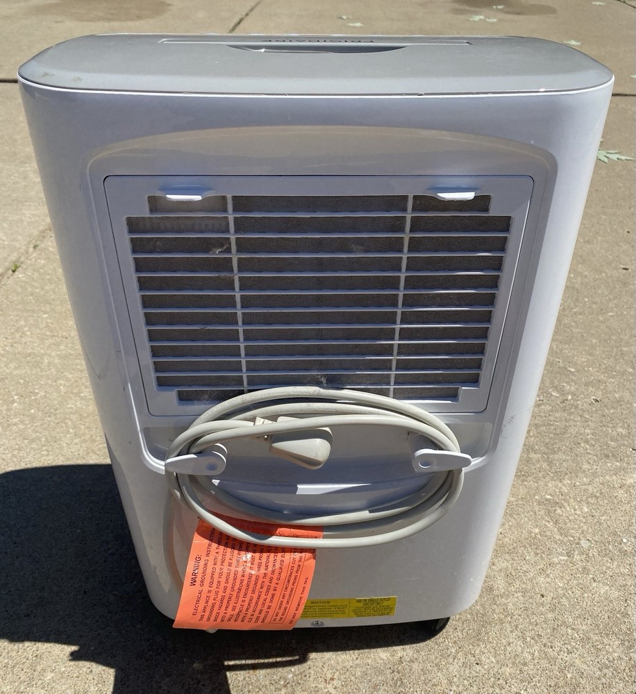 Frigidaire Dehumidifier FFAD5033R10