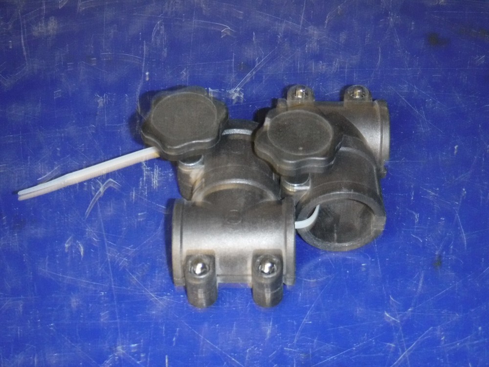 2 - UNIVERSAL UNF-150 STYLE Mount Brackets. T-Style Lighting Crossbar Bracket.