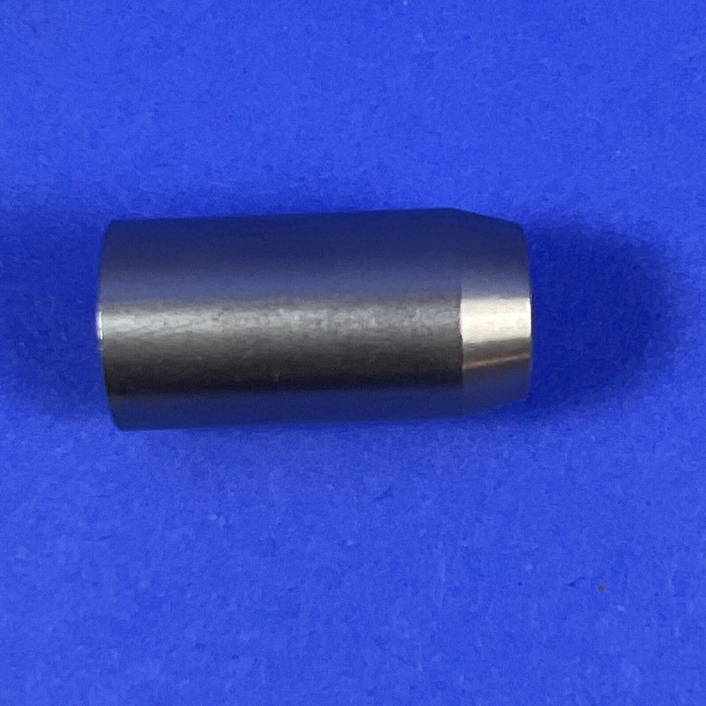 Endoscope light post fine thread adapter for PUSH ON fiber light cables