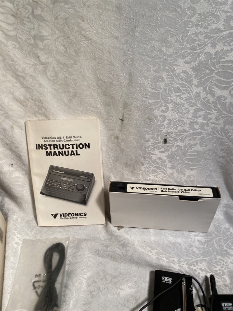 Videonics Edit Suite AB Roll Edit Controller Video Editing Equipment Powers On