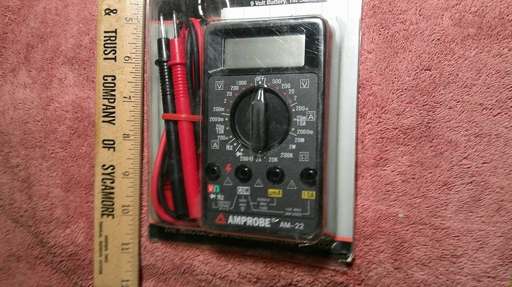 AMPROBE AM-22 Digital Multimeter AC/DC Voltage Amperage Continuity
