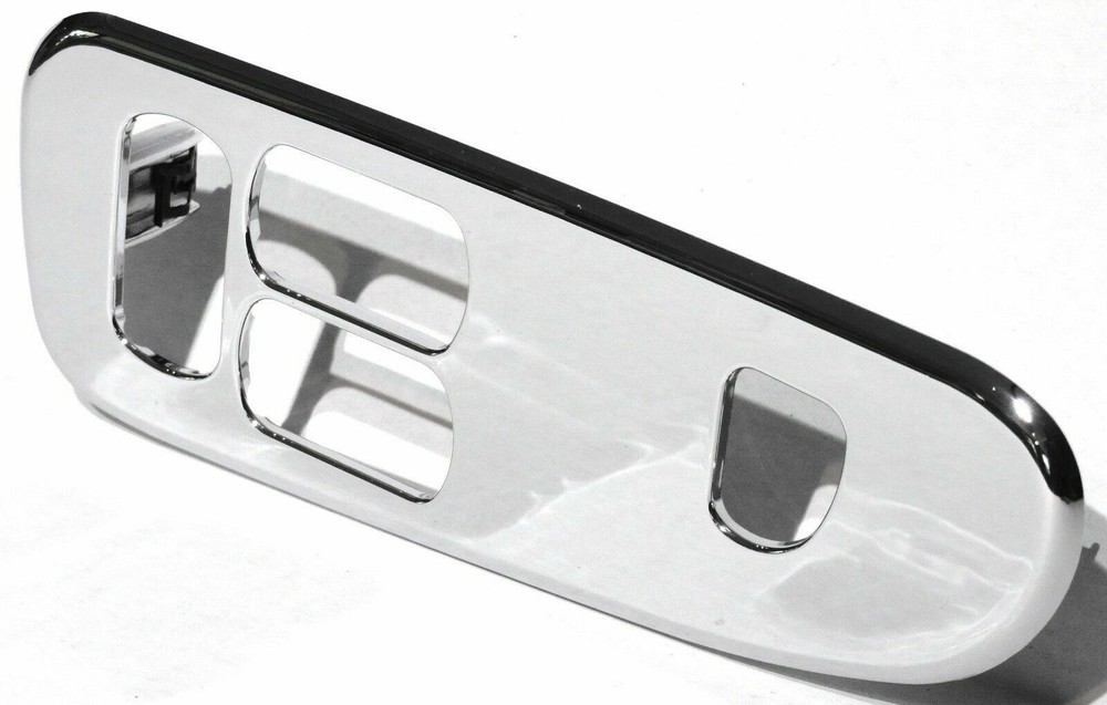 door control panel driver side 3 rectangle hole triangle hole for Peterbilt 06+