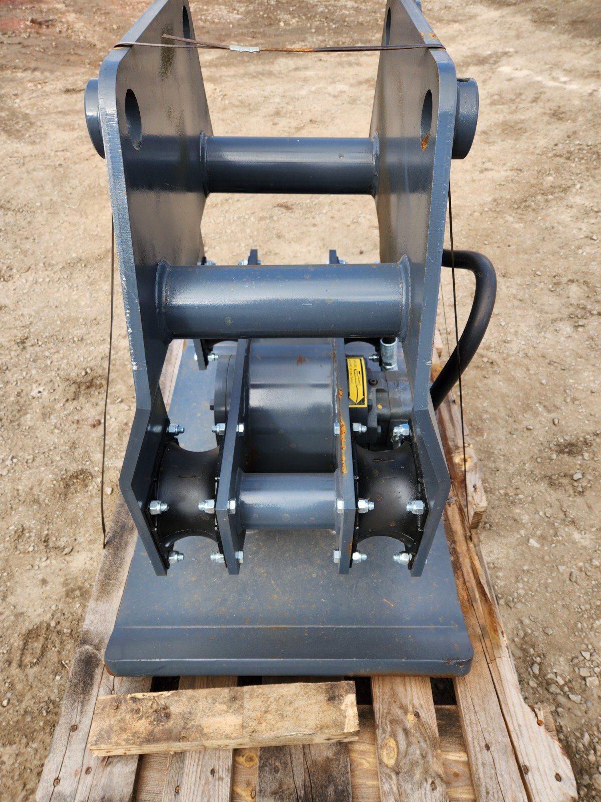 New GENTEC GE970 Excavator Hydraulic Vibratory Plate Trench Compactor 50mm pin