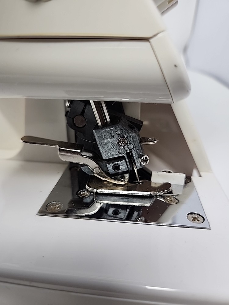 Singer Tiny Serger TS-380 Plus Overedge Sewing Machine Untested Parts Only