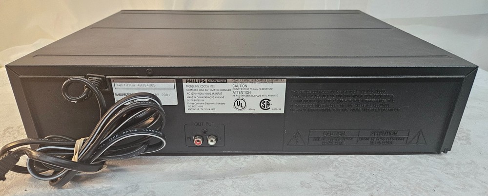 Philips Magnavox CDC735 5-Disc CD Player Changer Carousel NO Remote WORKING