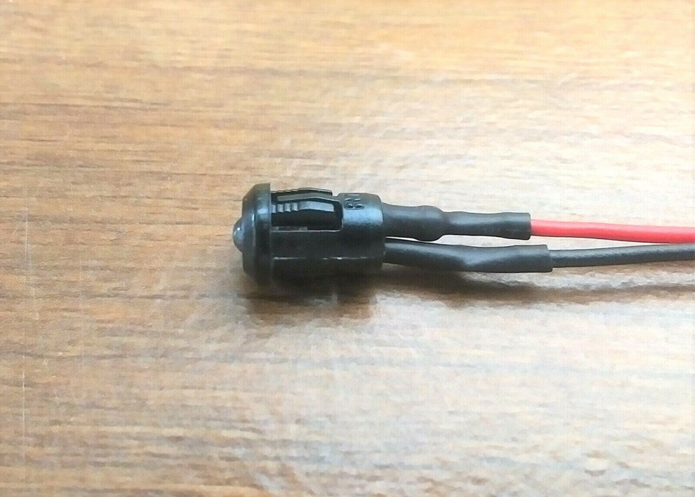 BBT 12 volt DC Red LED 1/4" Snap-In Mini Indicator Light