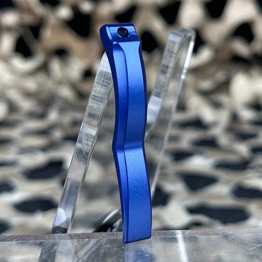 NEW Dye Switchblade Trigger Blade - Deuce - Blue