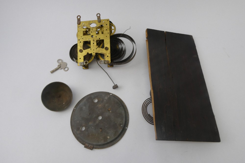 Broken Brass Unknown Maker Gears Clock Parts Panel Face Movement