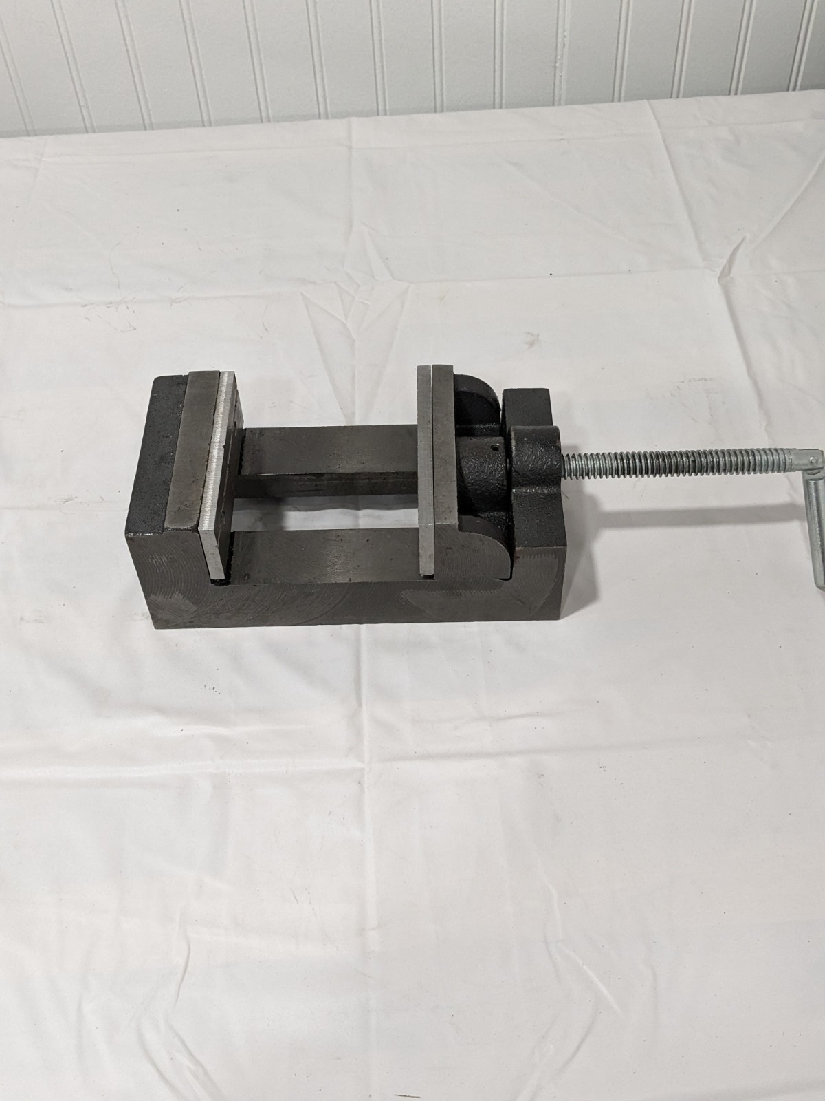 Horizontal Drill Press Vise: 4-1/2" Jaw Width, 3-3/4" Jaw Opening 428-7404