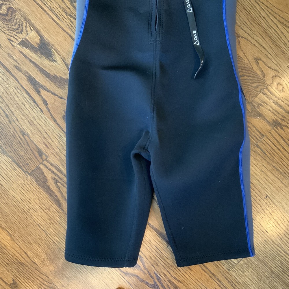 EVO 3mm Shorty Wetsuit Mens Small Black Back Closure EUC