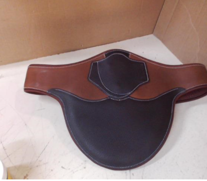 Devoucoux Stud Girth with Snaphooks 140-56cm