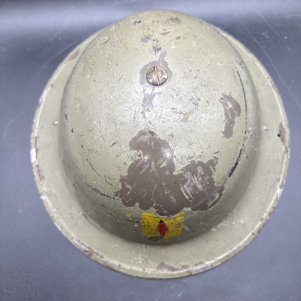 WWII WW2 Second 2nd Irish Brigade Eastern Command Helmet