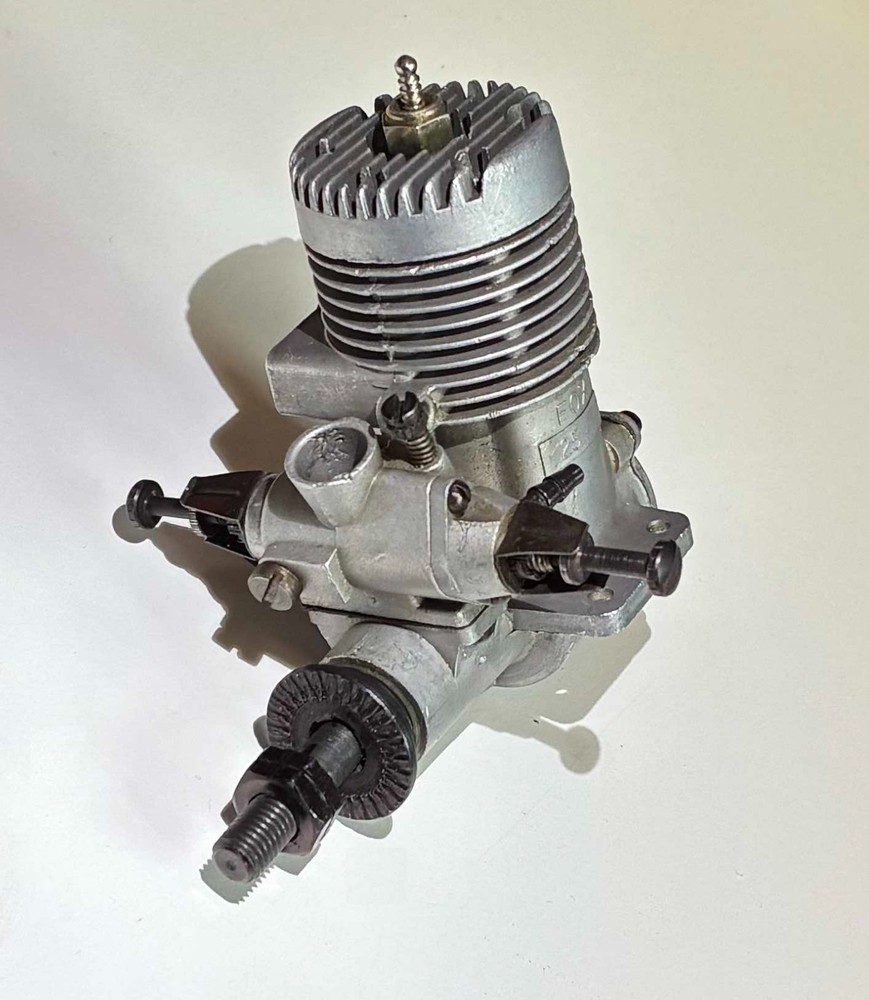Fox 25 RC Radio Control Model Engine / Motor in Box