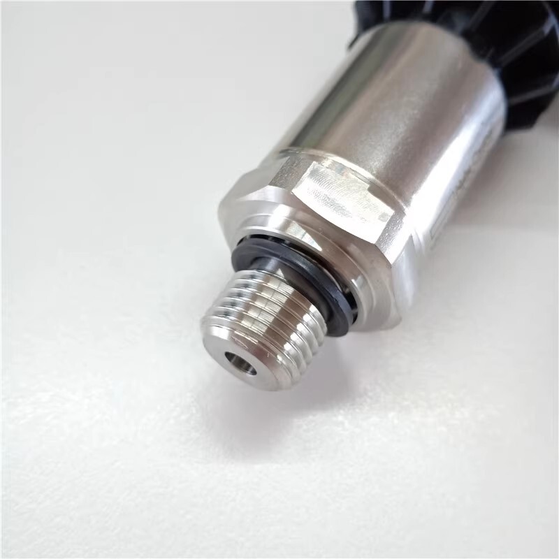 1pcs Huba 520.915S021401W pressure transmitter