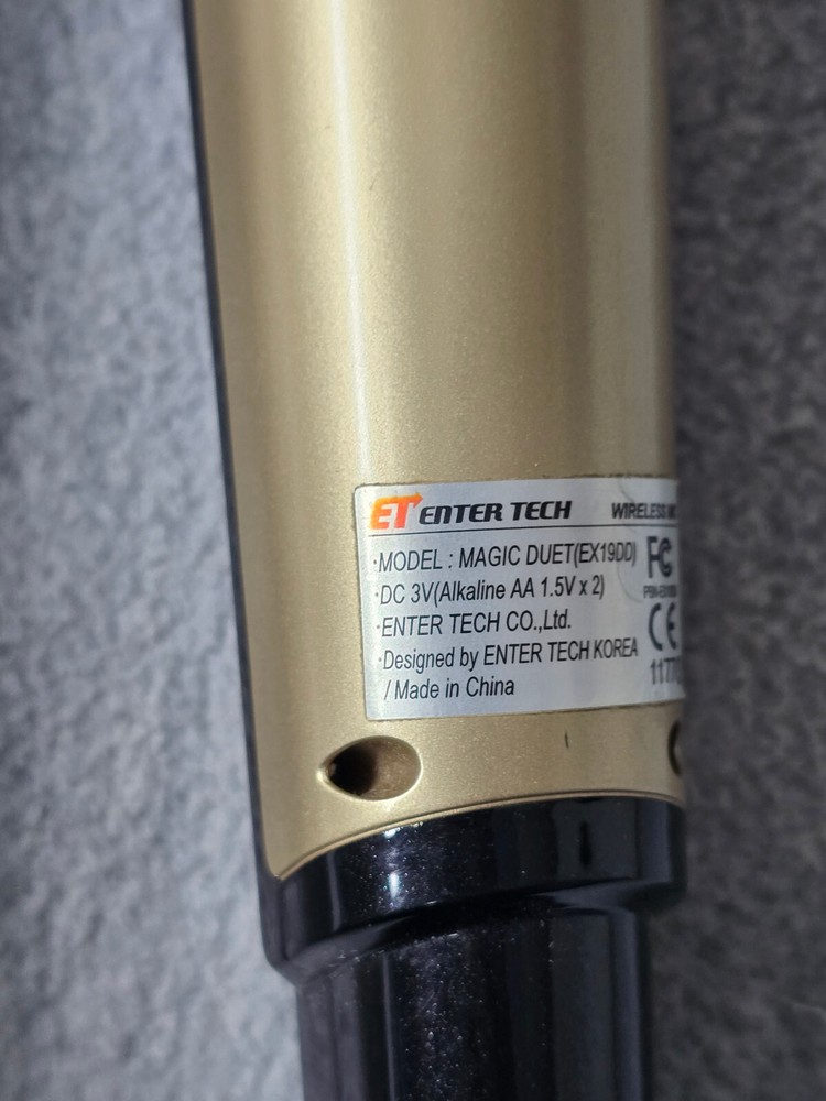 Magic Sing ET19KV Microphone ENTER TECH WIRELESS MIC MODEL Magic Duet (EX19DD )