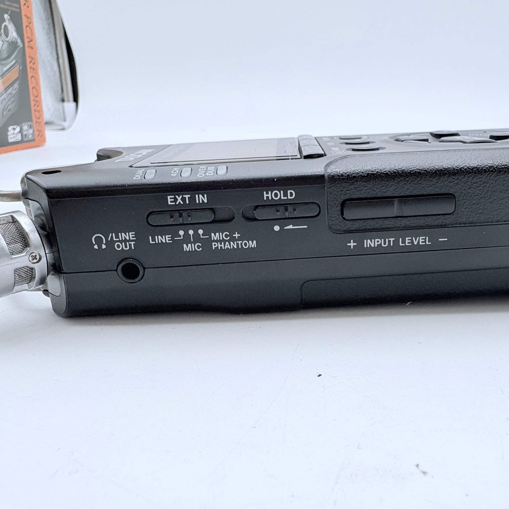 Tascam DR-40 Linear PCM Recorder
