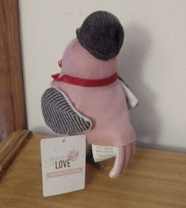 Valentine Decorative Bird Figure