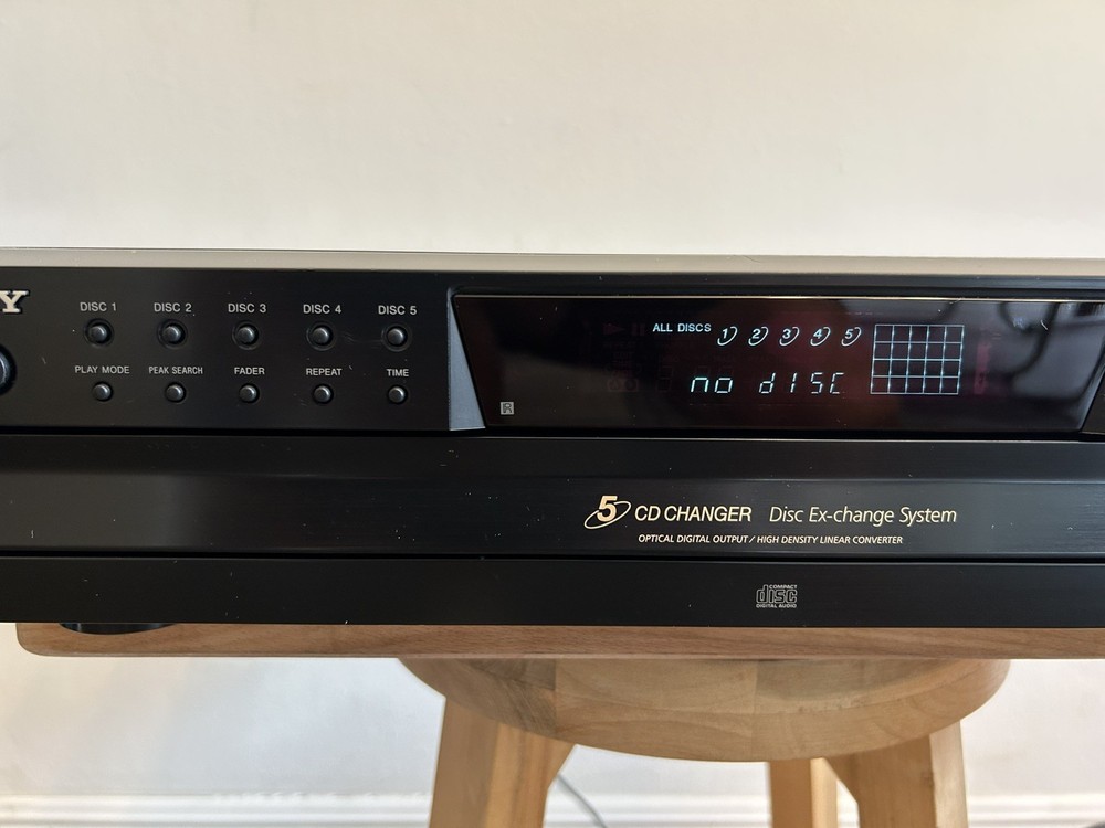 Sony 5 Disc CD Player Changer Carousel With Remote Tested Works