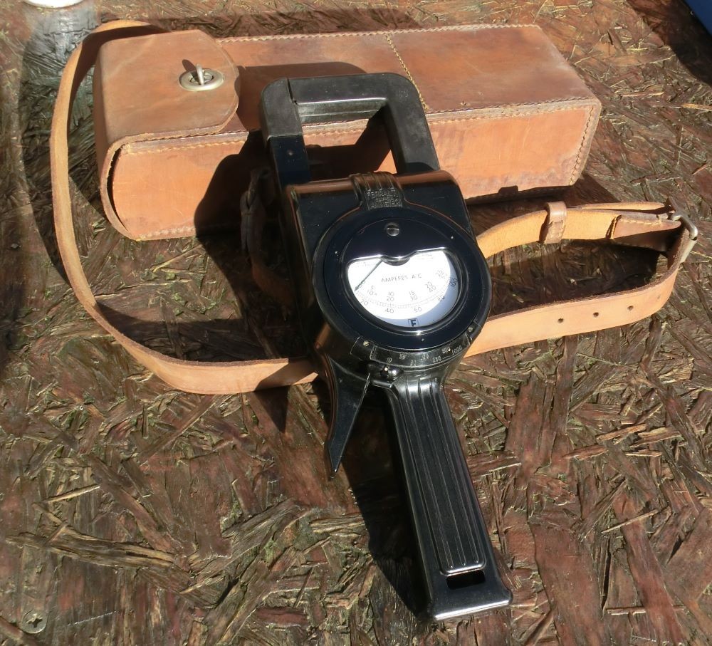 Vintage Ferranti Clamp Ammeter in WORKING ORDER